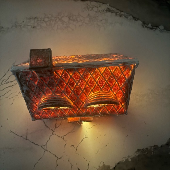 🌟2/$50🌟Gingerbread Lighted Cottage - Picture 7 of 11